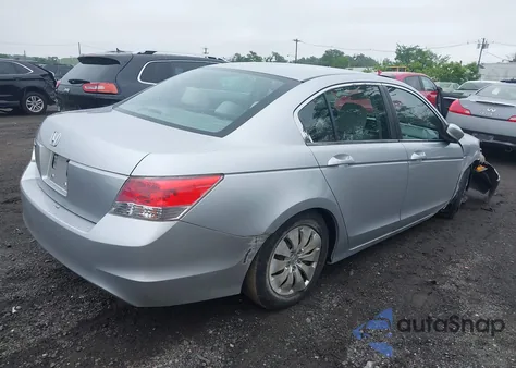 2010 Honda Accord 2.4 Lx z USA, uszkodzony, nr VIN 1HGCP2F33AA003011